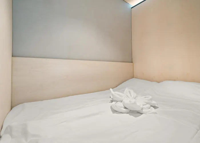 The Double Date I Architectural Gem Lejlighed